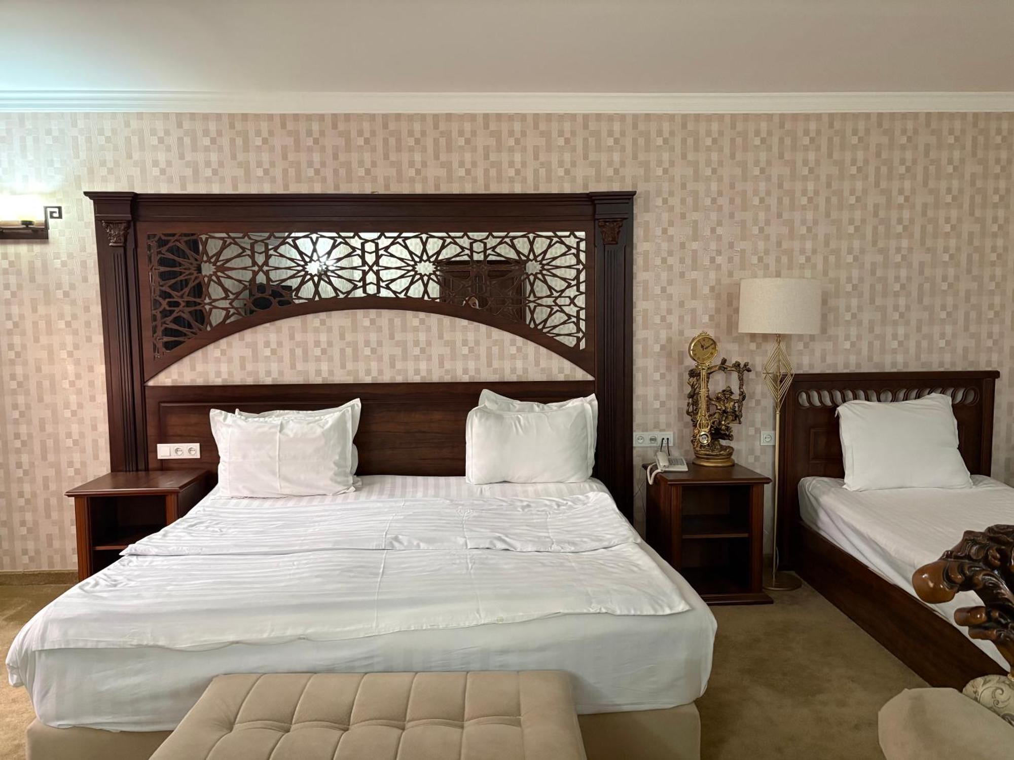 Boulevard Palace Hotel Samarkand Eksteriør billede