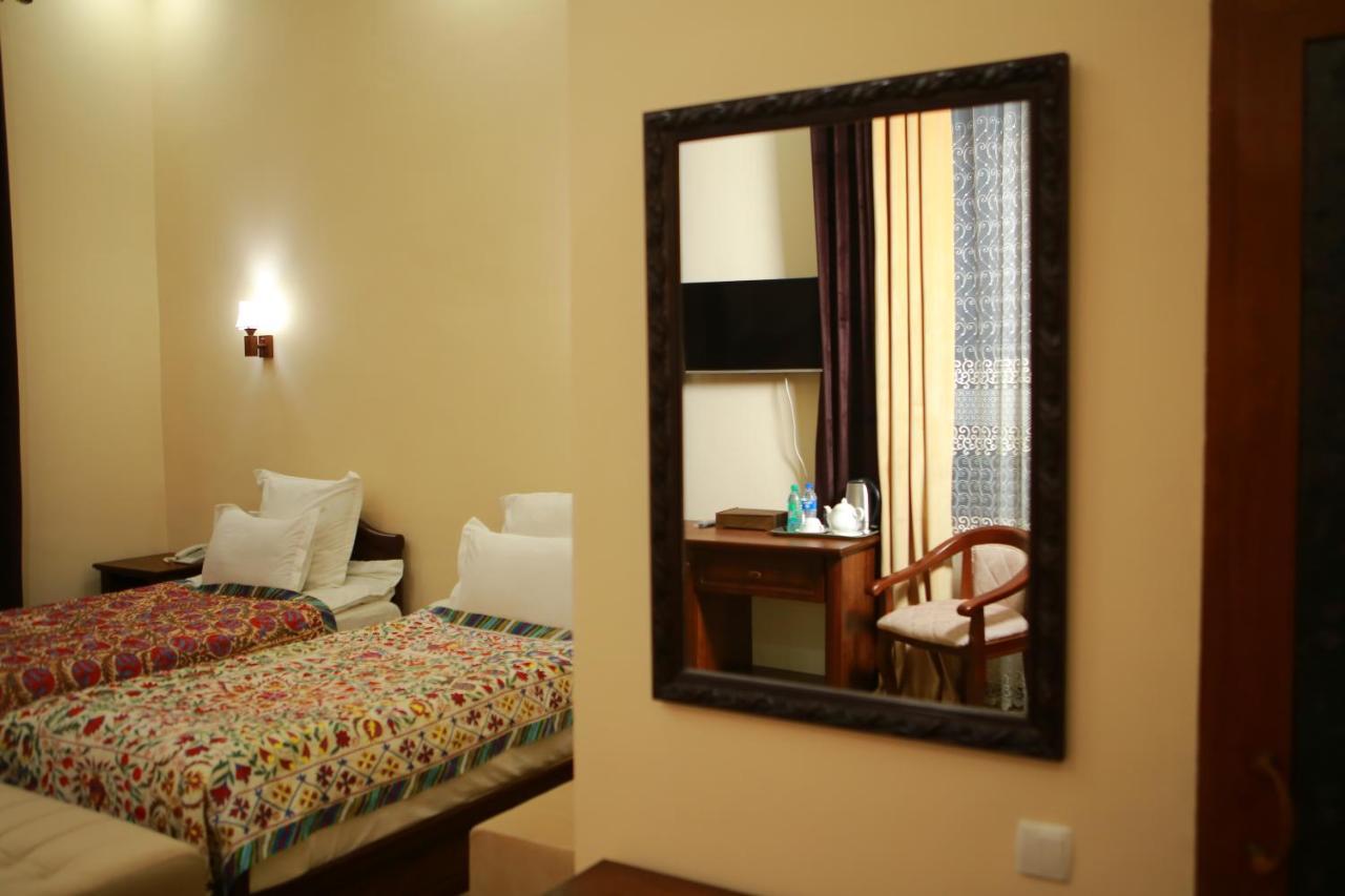 Boulevard Palace Hotel Samarkand Eksteriør billede