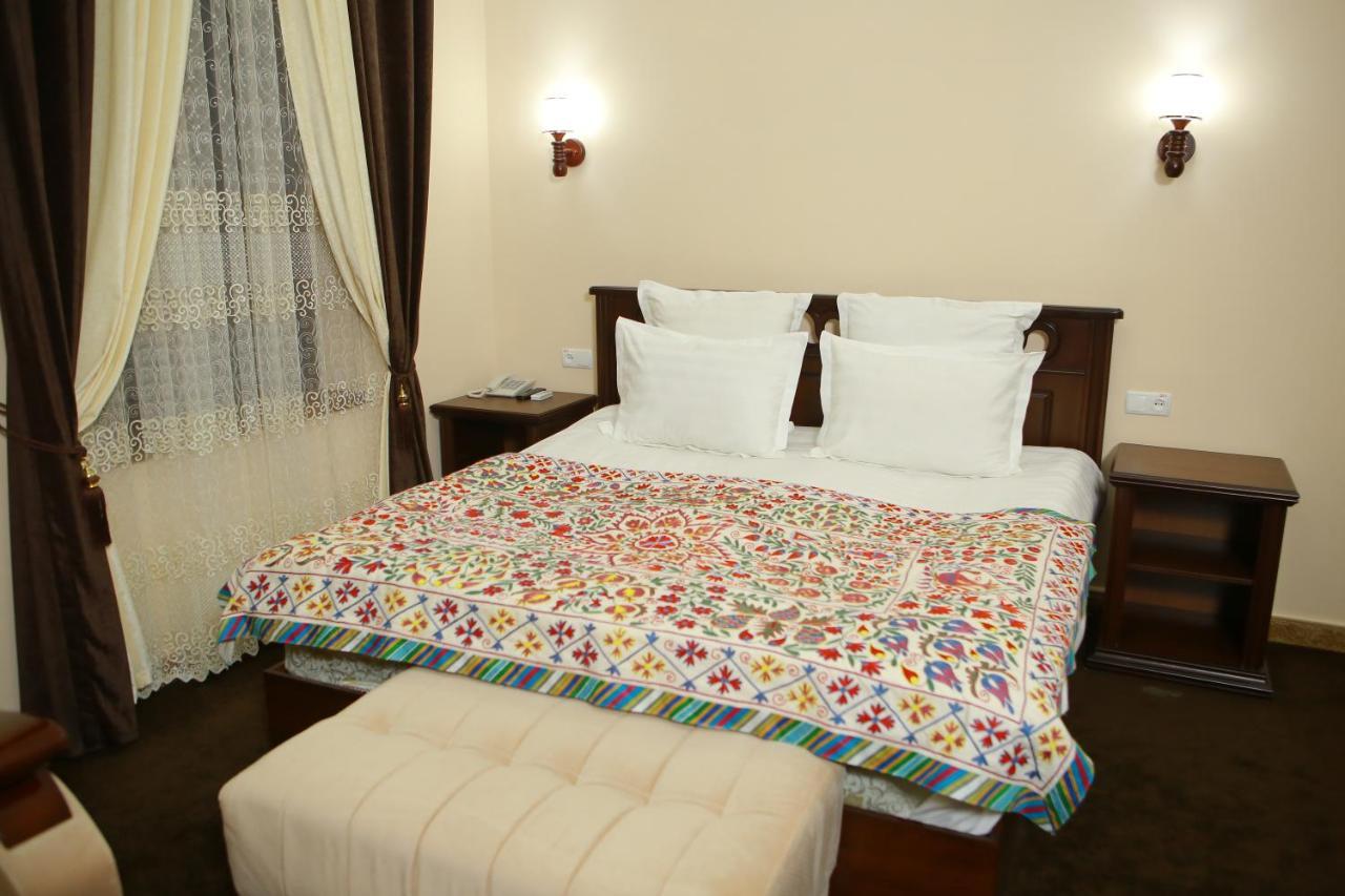 Boulevard Palace Hotel Samarkand Eksteriør billede